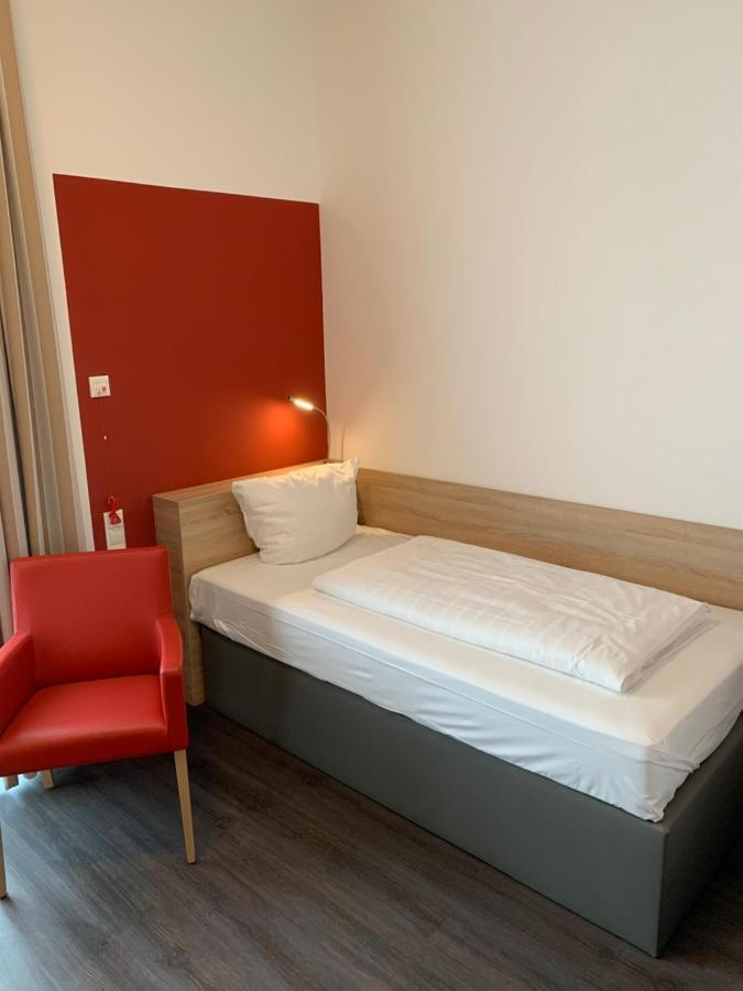 Adesso Hotel Gottingen - Pay At Property On Arrival-Ihr Automatenhotel In Göttingen Extérieur photo
